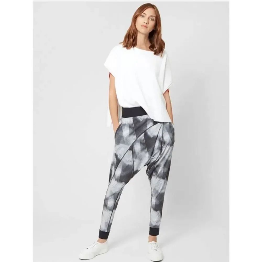 Sweaty Betty XS Hatha Yoga Harems Pants